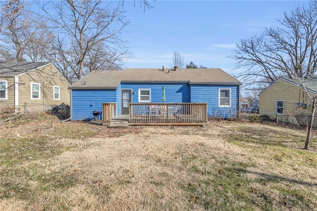 8624 Rainbow Lane — photo 24