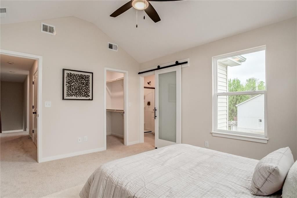 607 SW Shadow Glen Drive — photo 25
