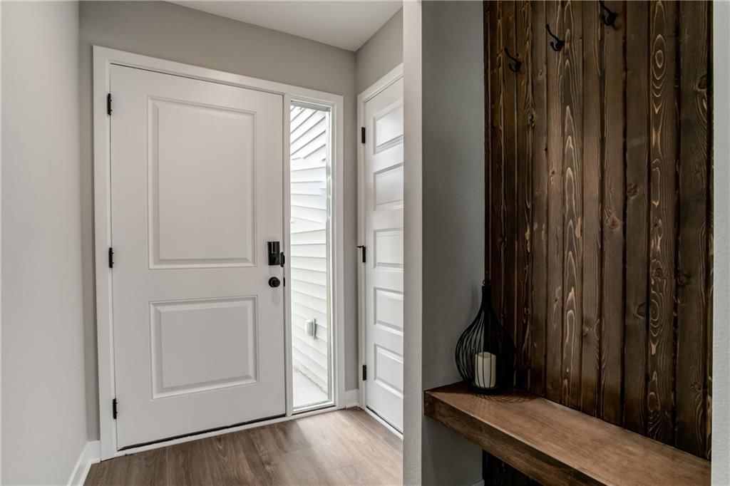 603 SW Shadow Glen Drive — photo 5