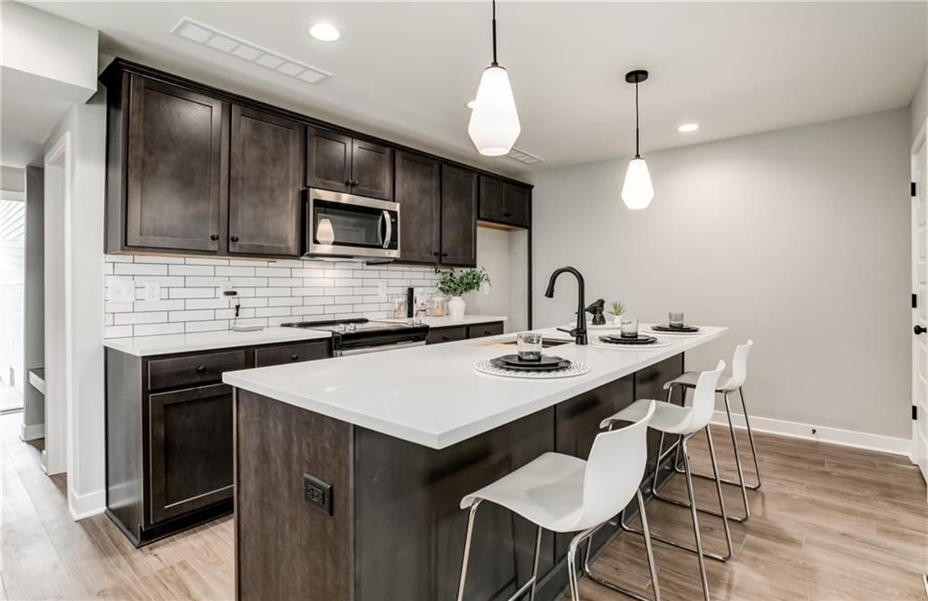 603 SW Shadow Glen Drive — photo 8