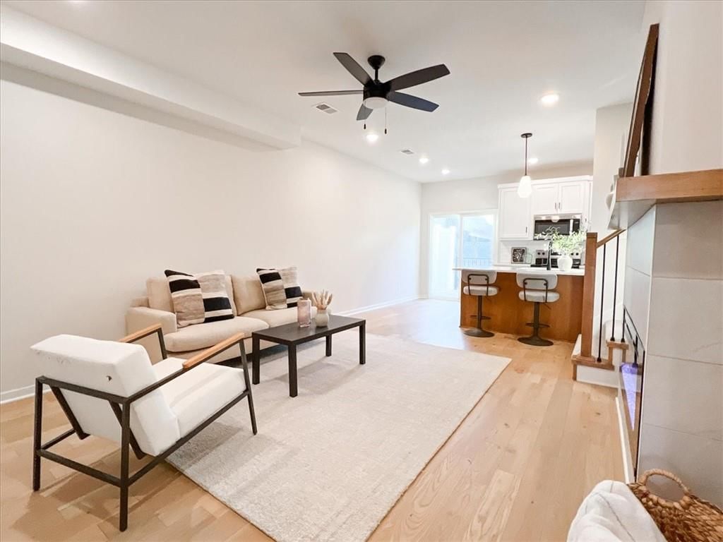 605 SW Shadow Glen Drive — photo 5