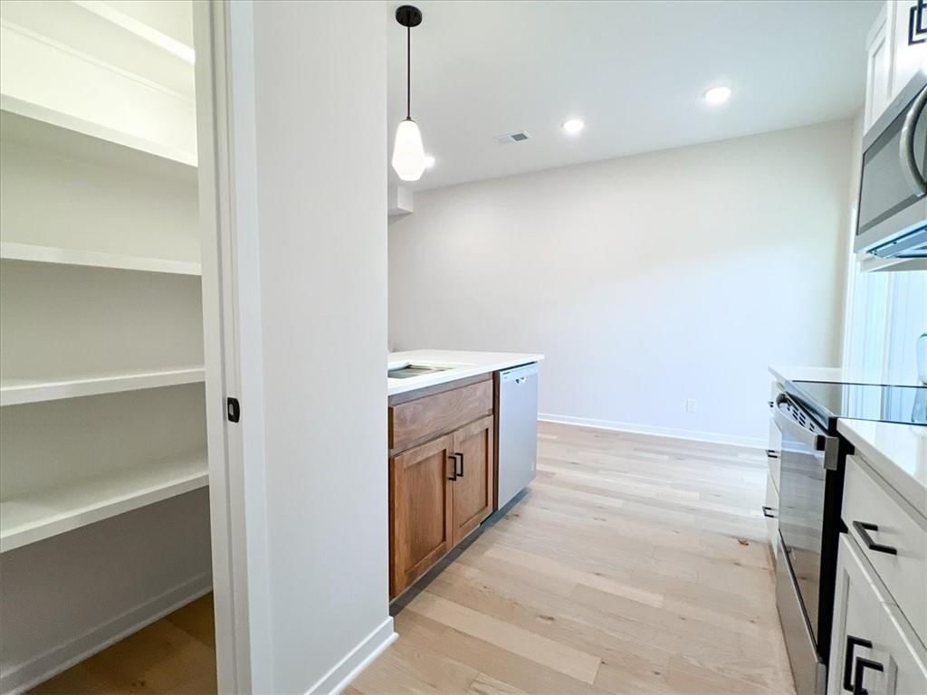 605 SW Shadow Glen Drive — photo 15