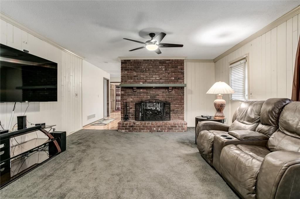 11208 W 114 Street — photo 7