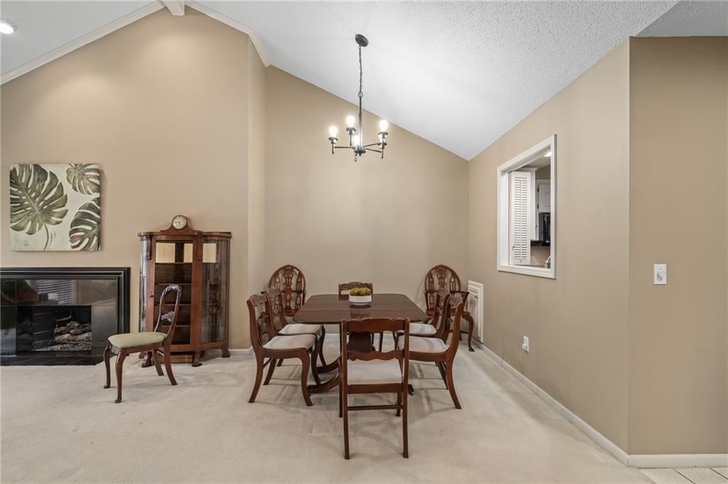 10412 Garnett Street — photo 11