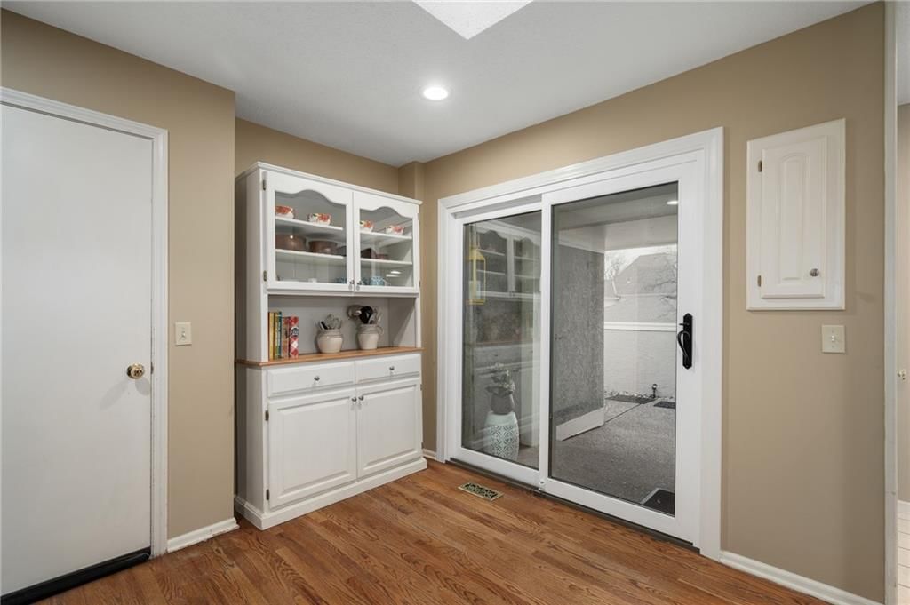 10412 Garnett Street — photo 21