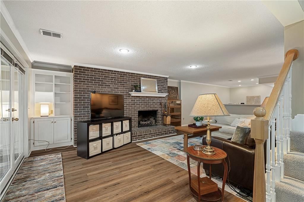 10412 Garnett Street — photo 29