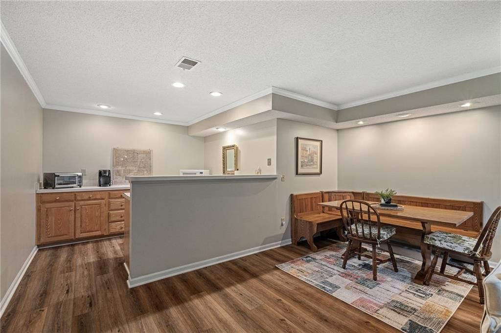 10412 Garnett Street — photo 34