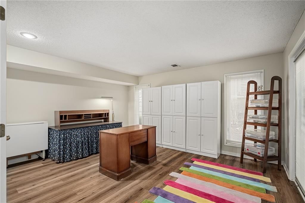 10412 Garnett Street — photo 36