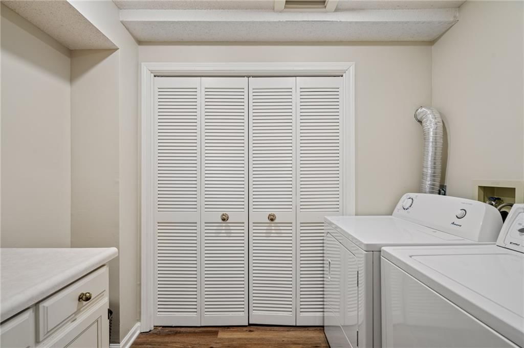 10412 Garnett Street — photo 39