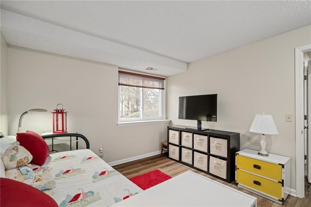10412 Garnett Street — photo 41
