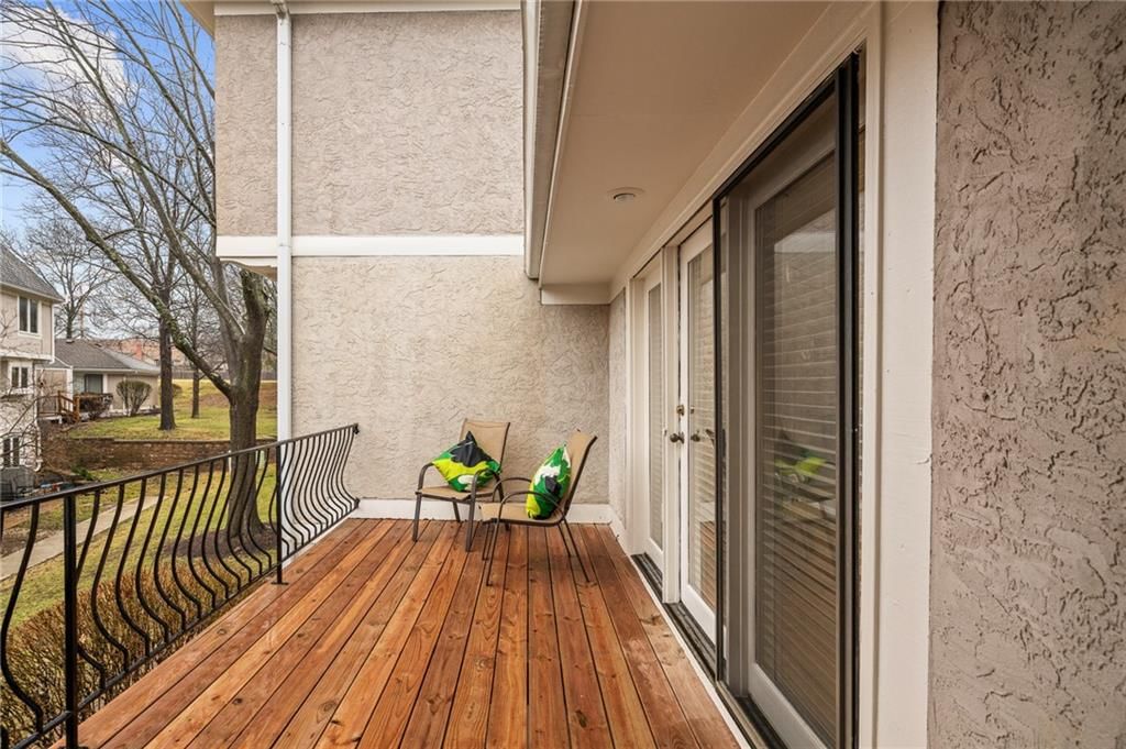 10412 Garnett Street — photo 43