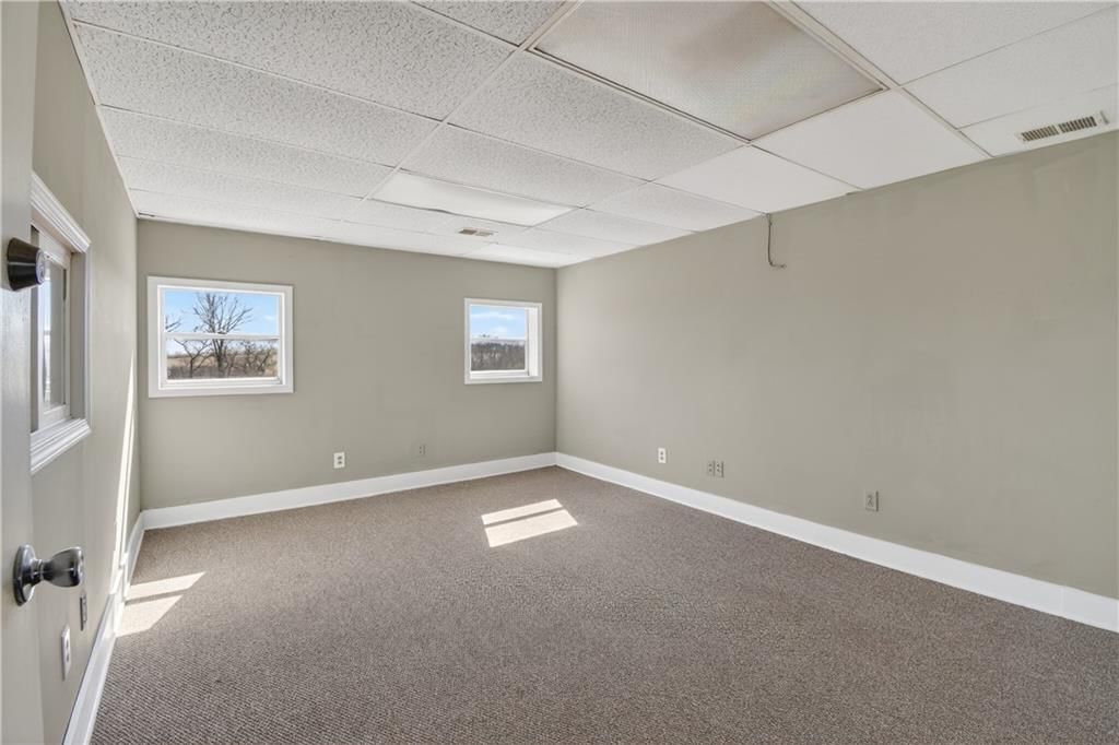 6166 US-169 Highway — photo 12