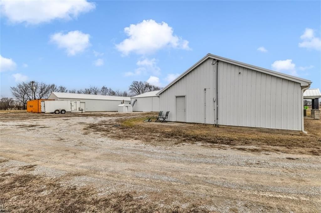 6166 US-169 Highway — photo 40