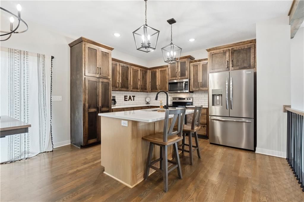 907 NW 4th Street — photo 13