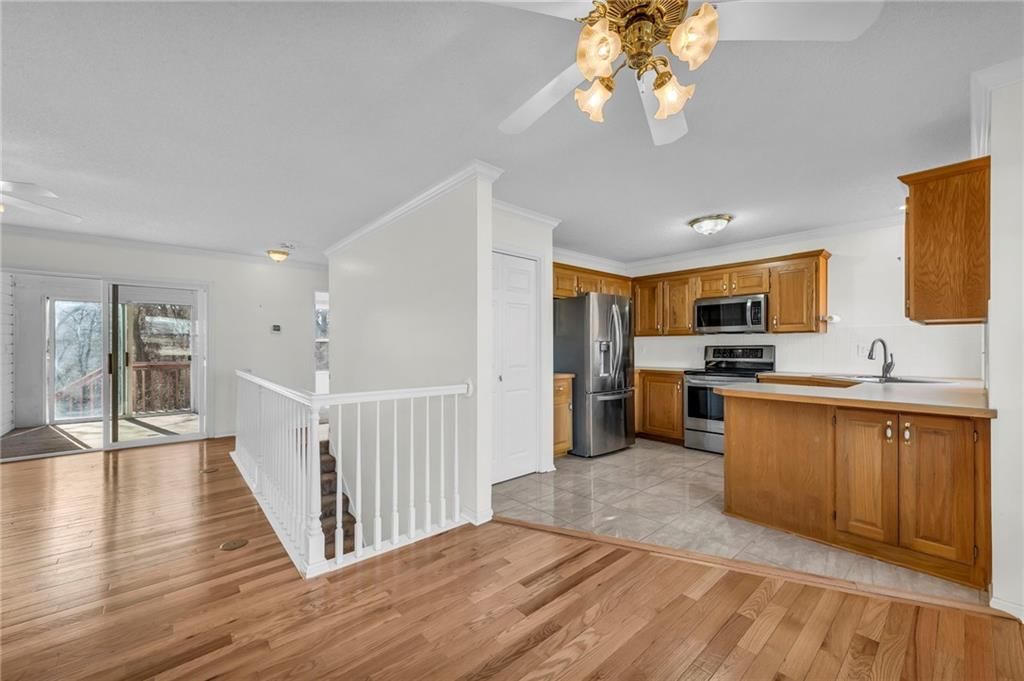 627 N Somerset Terrace — photo 6