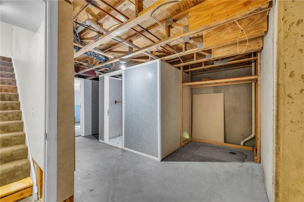 627 N Somerset Terrace — photo 24