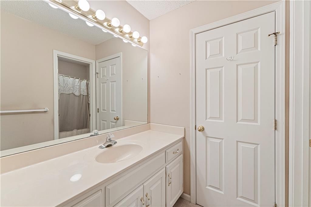 808 N Woodridge Lane — photo 29