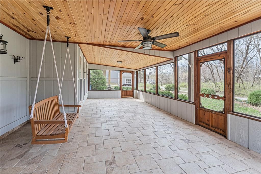 808 N Woodridge Lane — photo 49