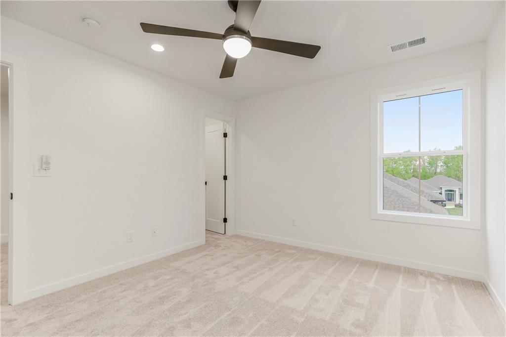 Photo 19 of 31 - 4704 SE Claude Court