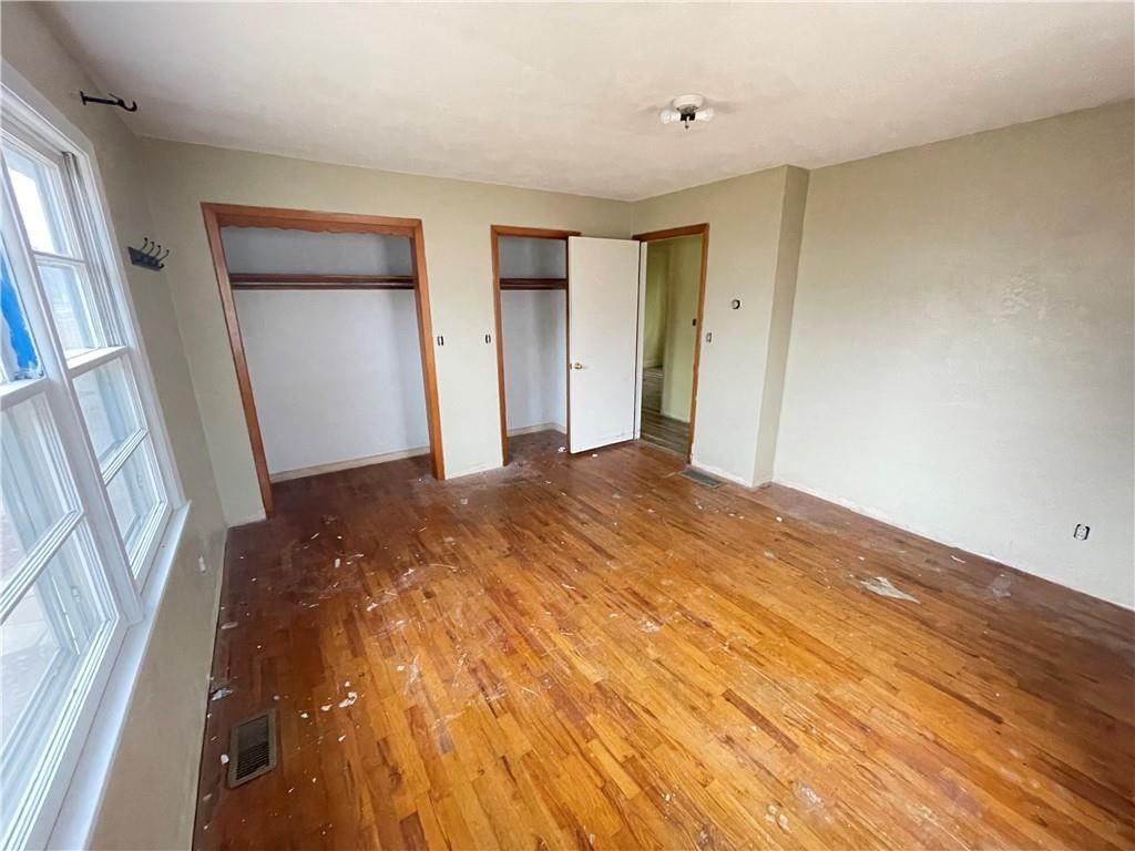 1609 S Market Street — photo 10