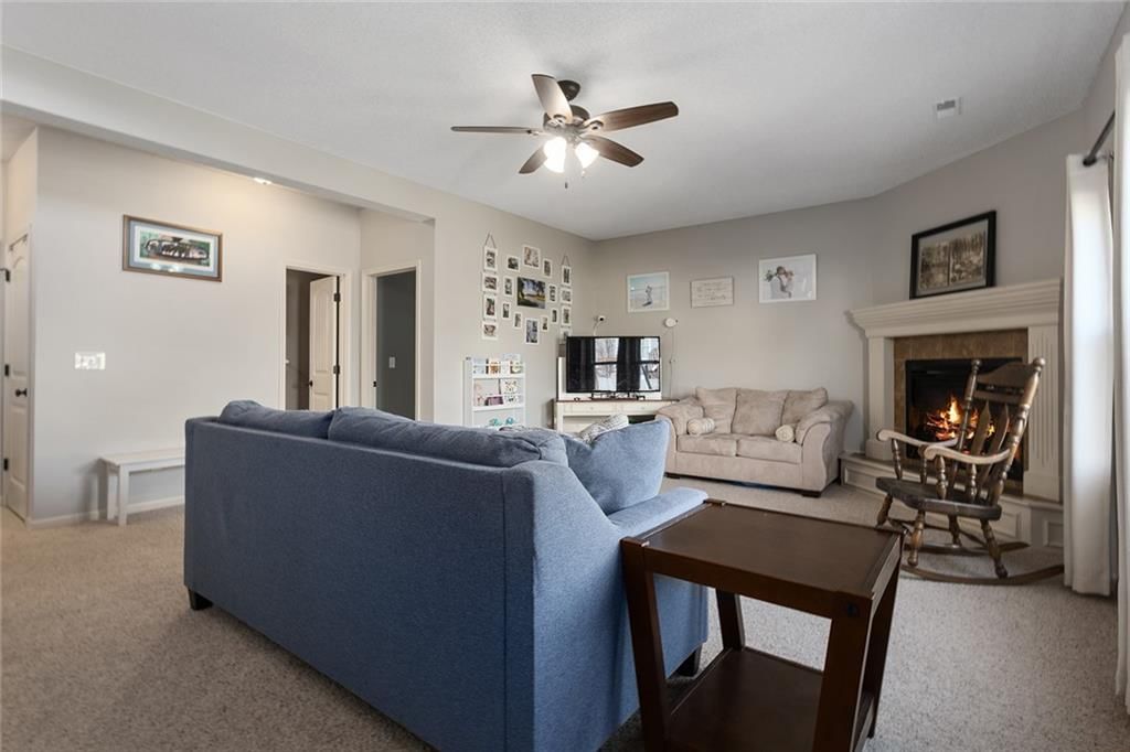 10915 N Madison Avenue — photo 16
