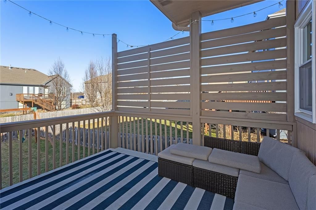 10915 N Madison Avenue — photo 24