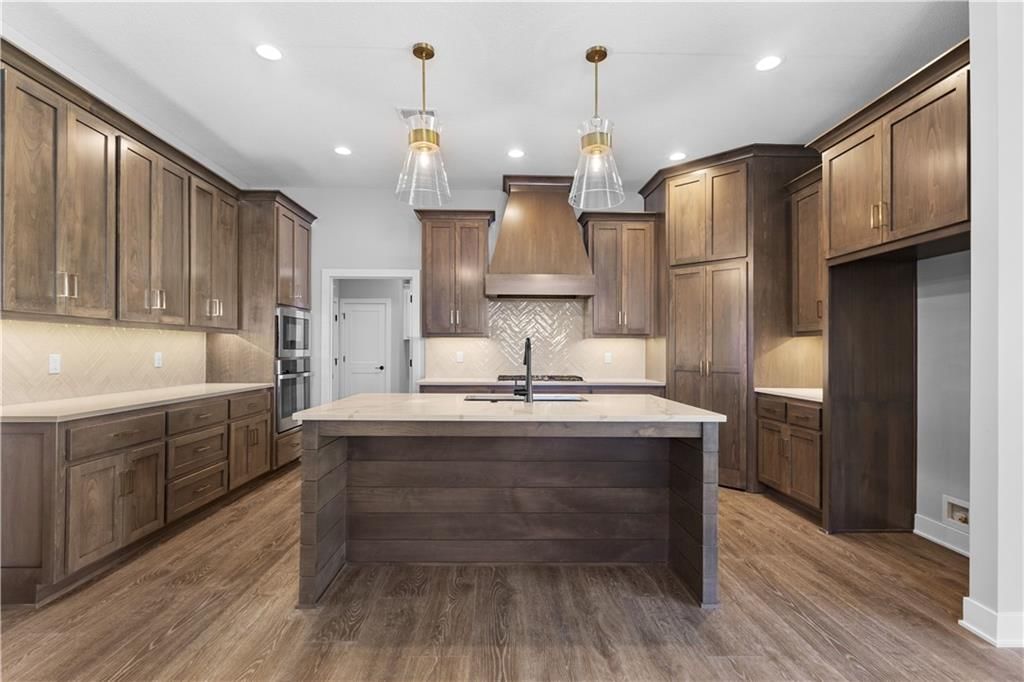 17178 S Heatherwood Street — photo 3