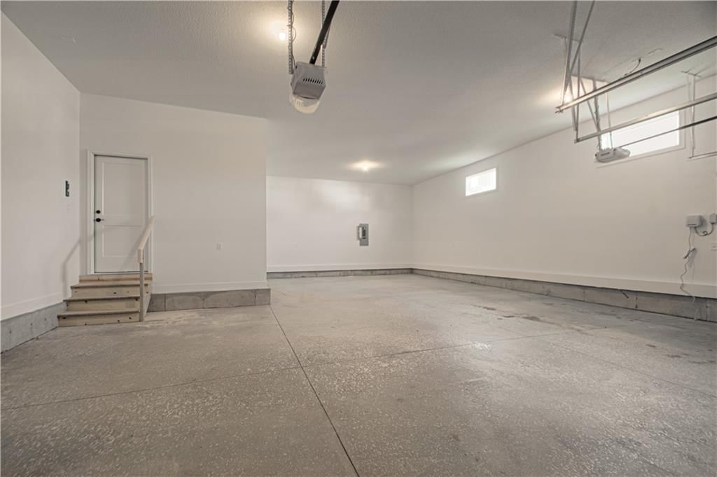 17154 S Heatherwood Street — photo 2