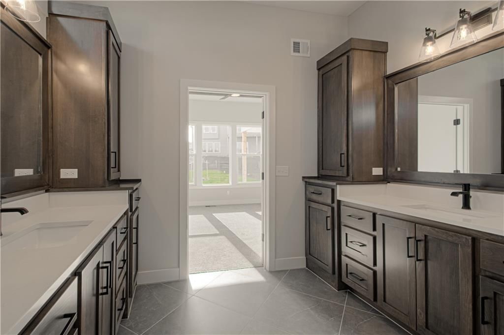 17154 S Heatherwood Street — photo 18