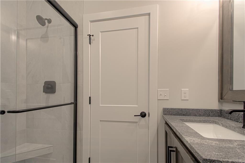 17154 S Heatherwood Street — photo 24