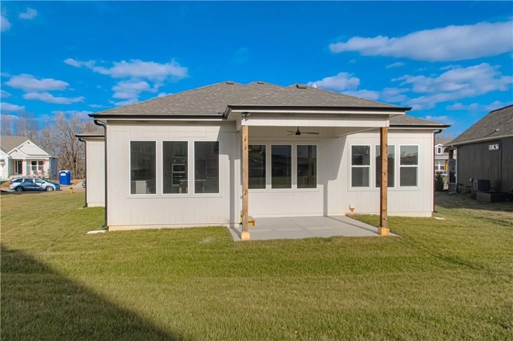 17154 S Heatherwood Street — photo 39