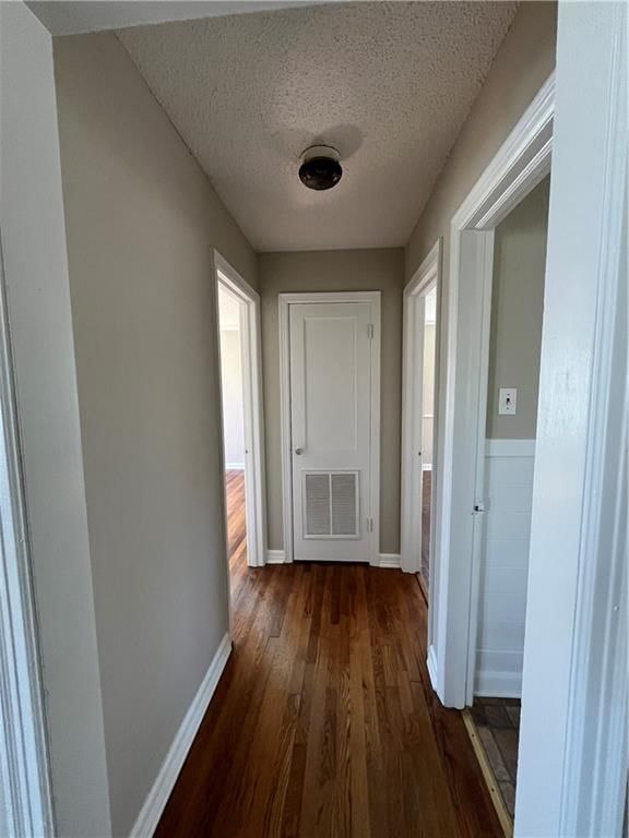 8226 Hardy Street — photo 6