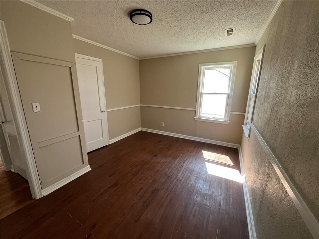 8226 Hardy Street — photo 10