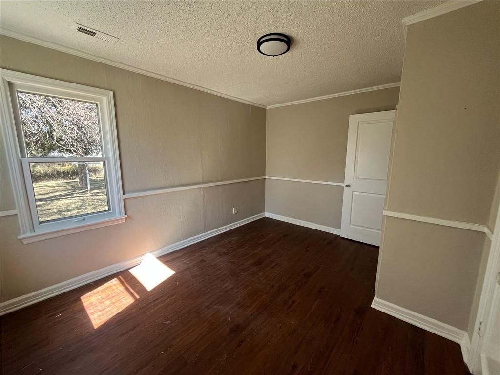 8226 Hardy Street — photo 12