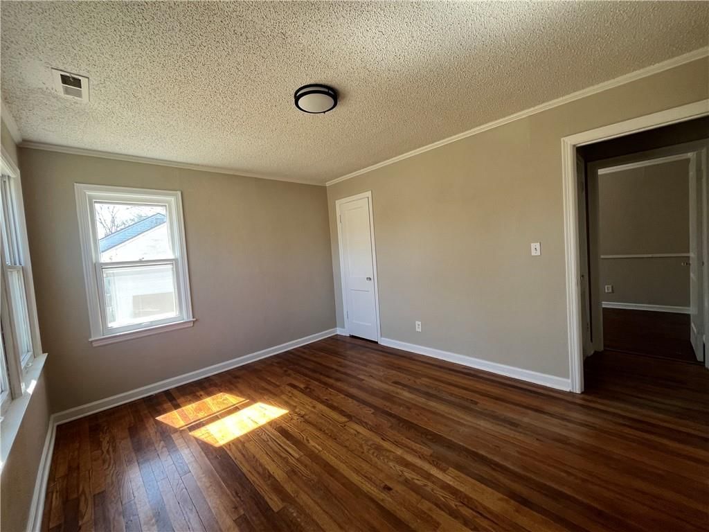 8226 Hardy Street — photo 14
