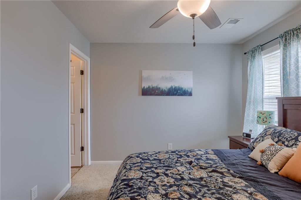8122 N Lawndale Avenue — photo 16