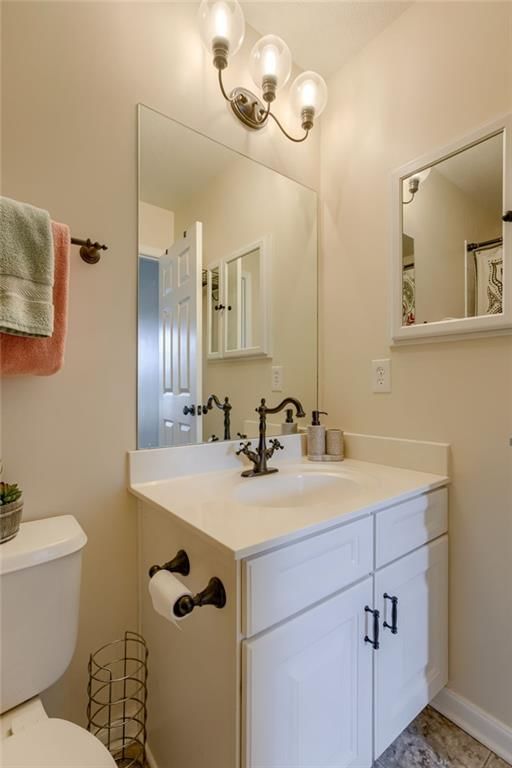 8122 N Lawndale Avenue — photo 17