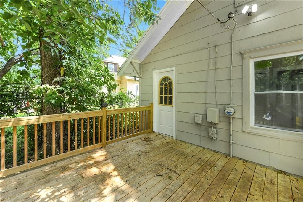 4526 Park Avenue — photo 5