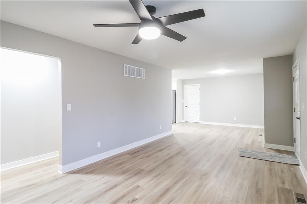 205 W 19th Street — photo 14