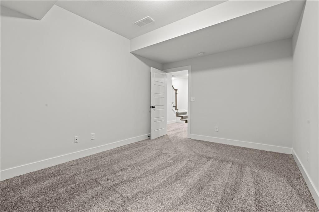 5441 Lydia Avenue — photo 21