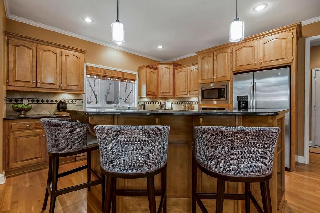 20505 W 89th Street — photo 21