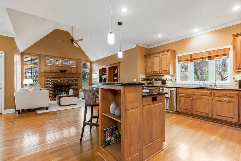20505 W 89th Street — photo 22