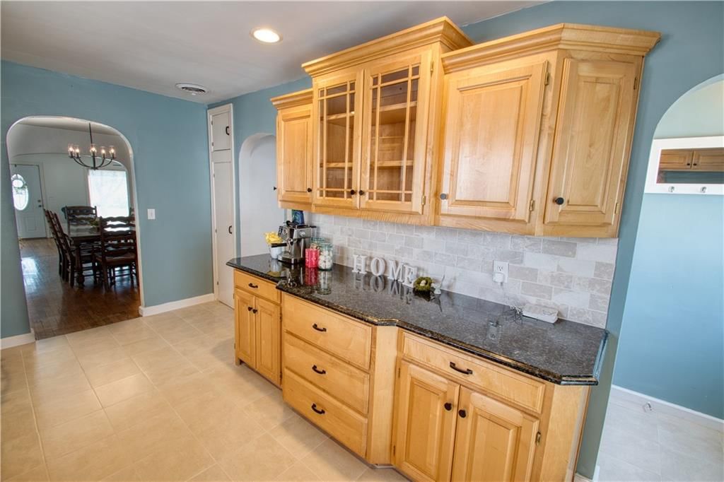 7624 Summit Street — photo 13