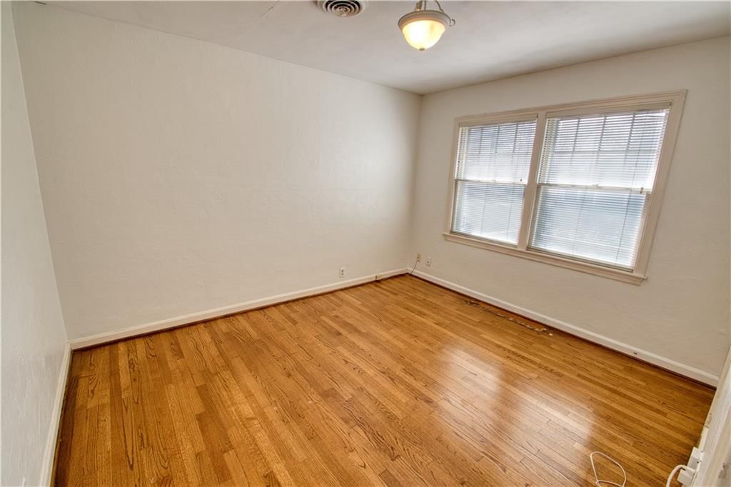 7624 Summit Street — photo 16