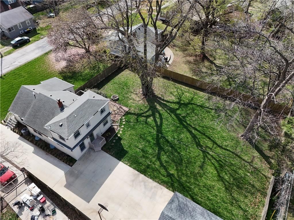 7624 Summit Street — photo 34