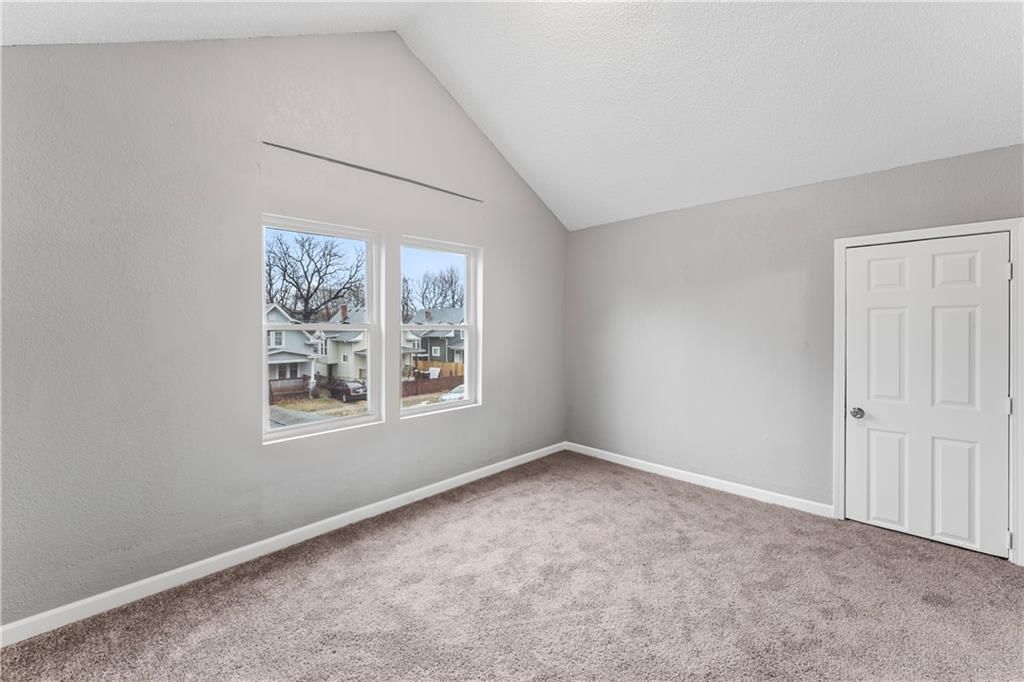 3416 Park Avenue — photo 32