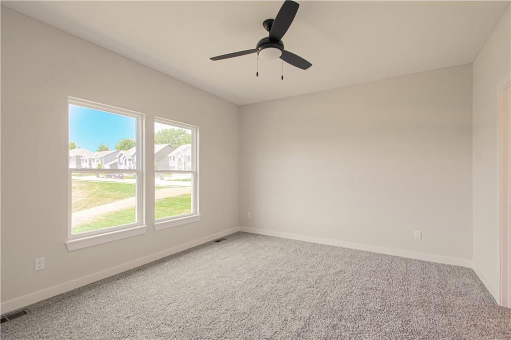 1102 Noah Lane — photo 17