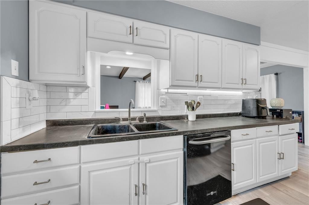 7812 Savage Street — photo 10