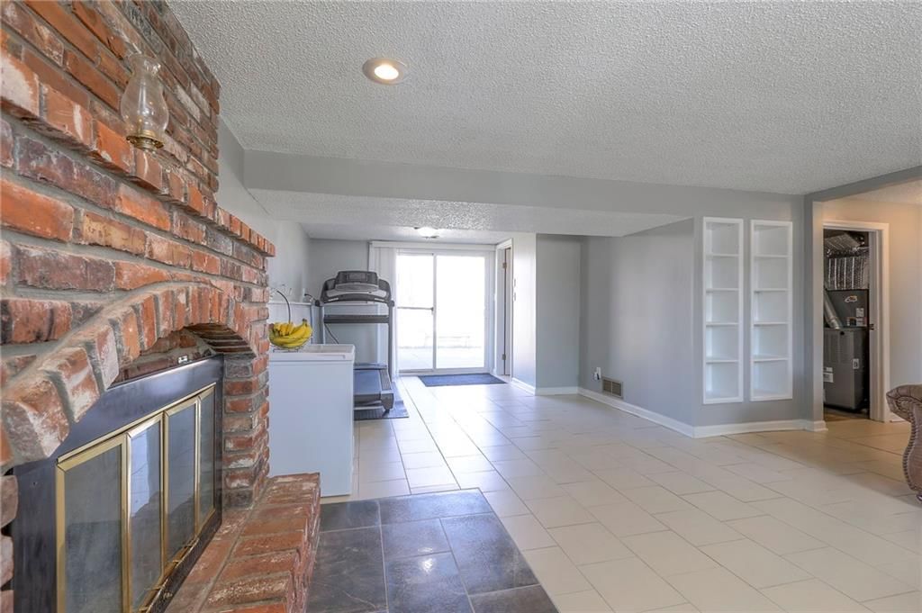 808 NE 80th Terrace — photo 23