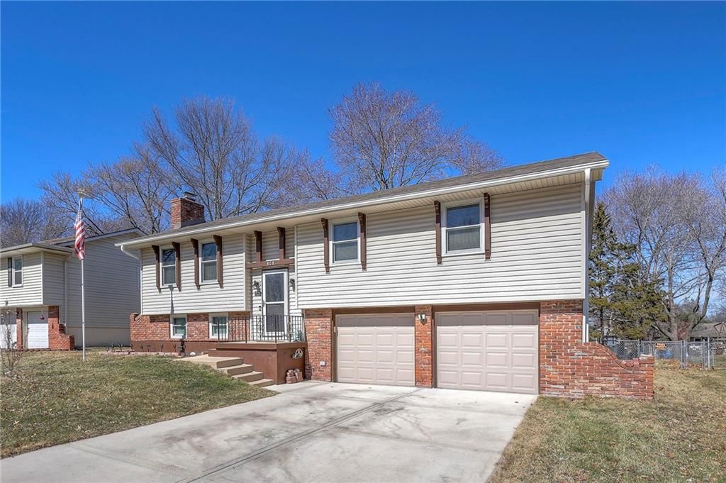 808 NE 80th Terrace — photo 40